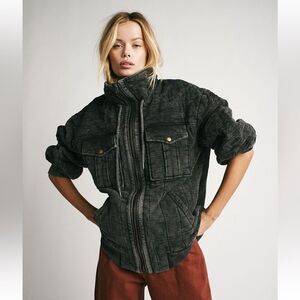Free People We the Free Luna cozy bomber jacket black quilted dolman L